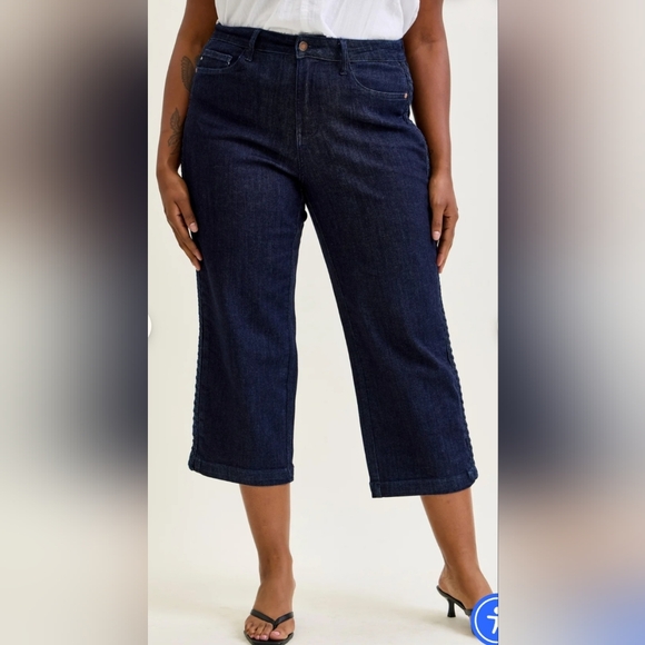Judy Blue Denim - Judy Blue Cropped Wide-Leg Jeans